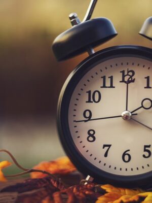 5 Tips for Troublesome Sleep During Daylight Savings Time