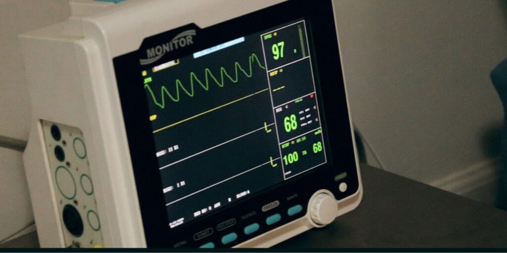 human vitals computer monitor